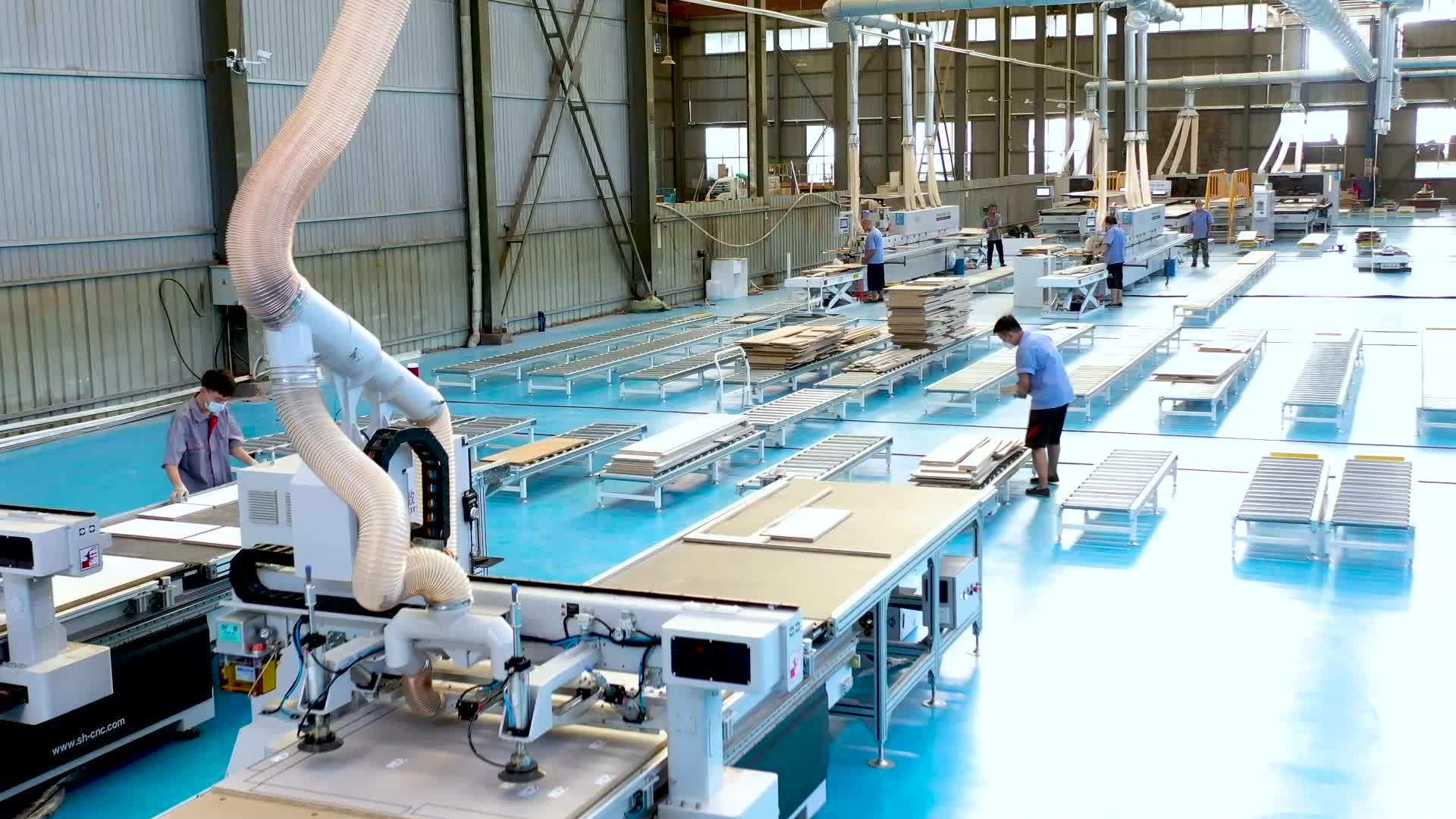 Exitech CNC постійно інновації в автоматизованому та інтелектуальному виробництві.