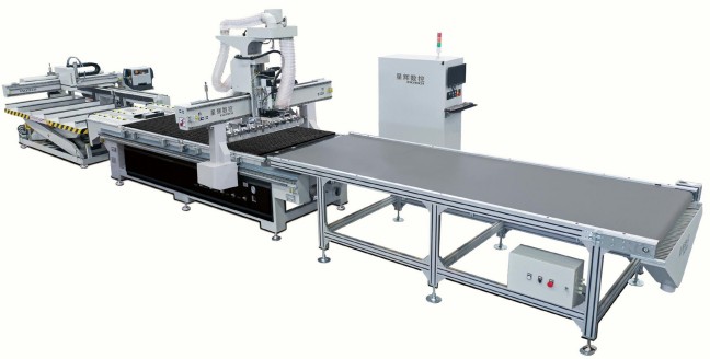 Машина для різання без пилу Машина для різання деревини Excitech CNC Machine